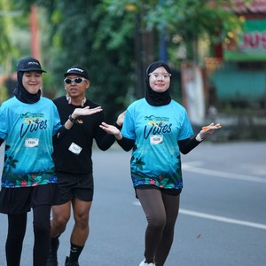 Race photo from VIBES AND STRENGTH CAMP ABR 2025