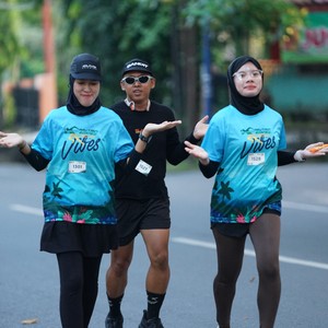 Race photo from VIBES AND STRENGTH CAMP ABR 2025