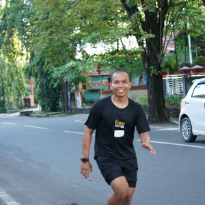 Race photo from VIBES AND STRENGTH CAMP ABR 2025