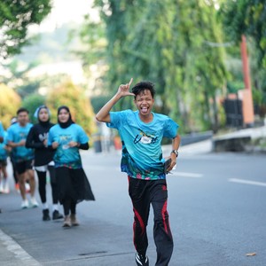 Race photo from VIBES AND STRENGTH CAMP ABR 2025