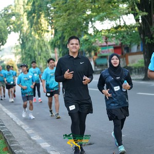 Race photo from VIBES AND STRENGTH CAMP ABR 2025