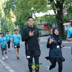 Race photo from VIBES AND STRENGTH CAMP ABR 2025