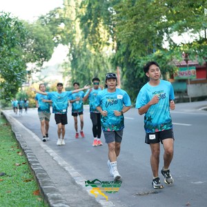 Race photo from VIBES AND STRENGTH CAMP ABR 2025