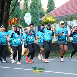 Race photo from VIBES AND STRENGTH CAMP ABR 2025
