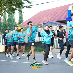 Race photo from VIBES AND STRENGTH CAMP ABR 2025