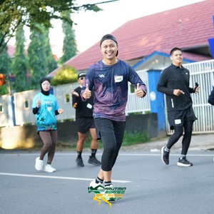 Race photo from VIBES AND STRENGTH CAMP ABR 2025