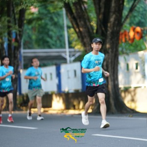 Race photo from VIBES AND STRENGTH CAMP ABR 2025