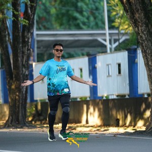 Race photo from VIBES AND STRENGTH CAMP ABR 2025