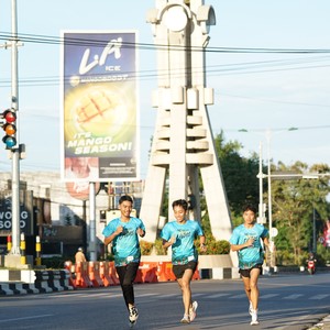 Race photo from VIBES AND STRENGTH CAMP ABR 2025
