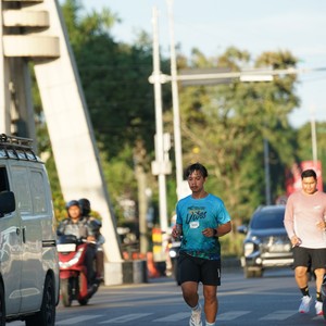 Race photo from VIBES AND STRENGTH CAMP ABR 2025