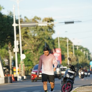 Race photo from VIBES AND STRENGTH CAMP ABR 2025