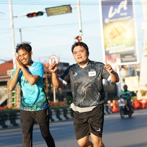 Race photo from VIBES AND STRENGTH CAMP ABR 2025