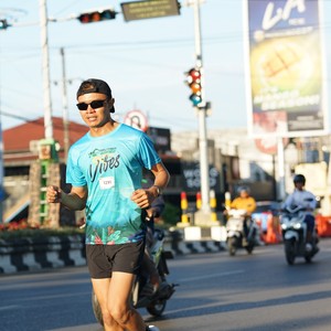 Race photo from VIBES AND STRENGTH CAMP ABR 2025