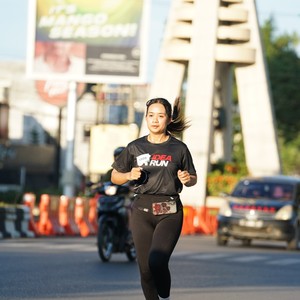 Race photo from VIBES AND STRENGTH CAMP ABR 2025