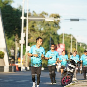 Race photo from VIBES AND STRENGTH CAMP ABR 2025