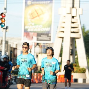Race photo from VIBES AND STRENGTH CAMP ABR 2025
