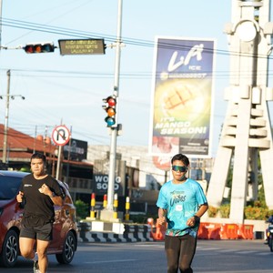 Race photo from VIBES AND STRENGTH CAMP ABR 2025