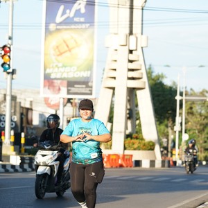 Race photo from VIBES AND STRENGTH CAMP ABR 2025