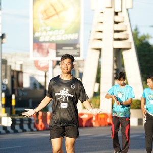 Race photo from VIBES AND STRENGTH CAMP ABR 2025