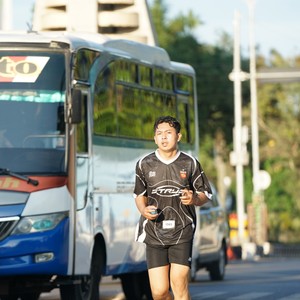 Race photo from VIBES AND STRENGTH CAMP ABR 2025