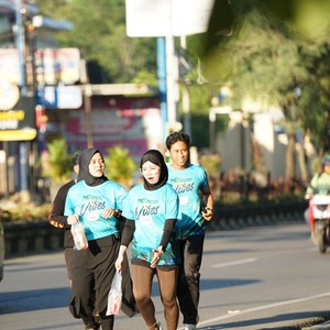 Race photo from VIBES AND STRENGTH CAMP ABR 2025