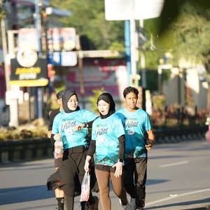 Race photo from VIBES AND STRENGTH CAMP ABR 2025