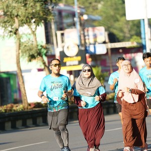 Race photo from VIBES AND STRENGTH CAMP ABR 2025