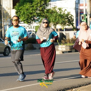 Race photo from VIBES AND STRENGTH CAMP ABR 2025