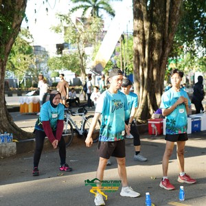 Race photo from VIBES AND STRENGTH CAMP ABR 2025