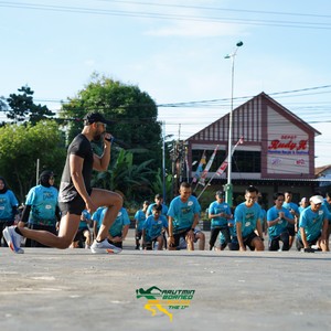 Race photo from VIBES AND STRENGTH CAMP ABR 2025