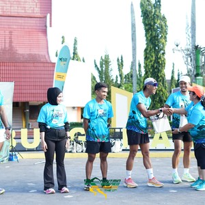 Race photo from VIBES AND STRENGTH CAMP ABR 2025