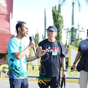 Race photo from VIBES AND STRENGTH CAMP ABR 2025