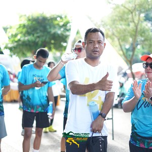 Race photo from VIBES AND STRENGTH CAMP ABR 2025