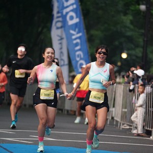 Race photo from Yumaju Berlebarun Besama ASICS