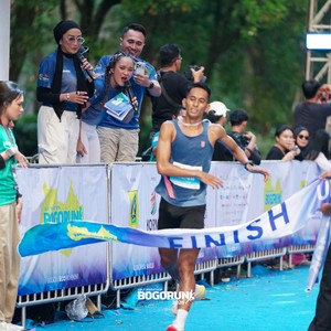 Race photo from BOGORUN 2026