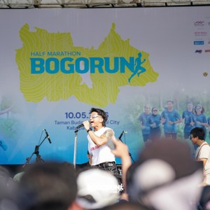 Race photo from BOGORUN 2026