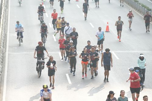Race photo from Soft Launching Buku "Enggak Lari, Enggak Keren" & IdeaRun