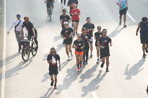 Race photo from Soft Launching Buku "Enggak Lari, Enggak Keren" & IdeaRun