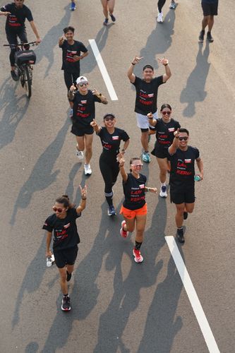 Race photo from Soft Launching Buku "Enggak Lari, Enggak Keren" & IdeaRun