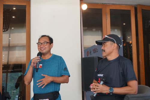Race photo from Soft Launching Buku "Enggak Lari, Enggak Keren" & IdeaRun