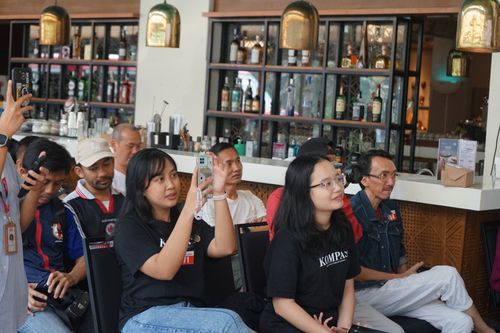 Race photo from Soft Launching Buku "Enggak Lari, Enggak Keren" & IdeaRun