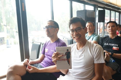 Race photo from Soft Launching Buku "Enggak Lari, Enggak Keren" & IdeaRun