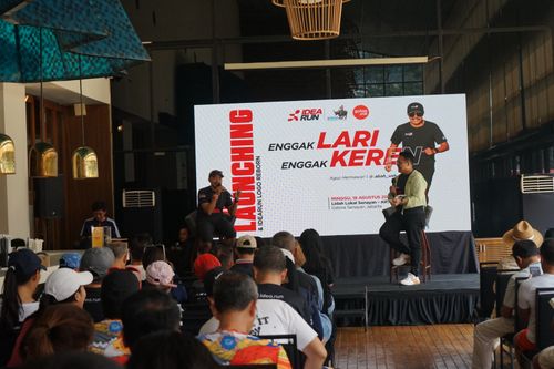 Race photo from Soft Launching Buku "Enggak Lari, Enggak Keren" & IdeaRun