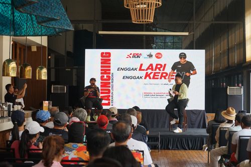 Race photo from Soft Launching Buku "Enggak Lari, Enggak Keren" & IdeaRun