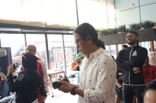 Race photo from Soft Launching Buku "Enggak Lari, Enggak Keren" & IdeaRun
