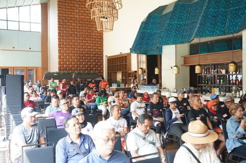 Race photo from Soft Launching Buku "Enggak Lari, Enggak Keren" & IdeaRun