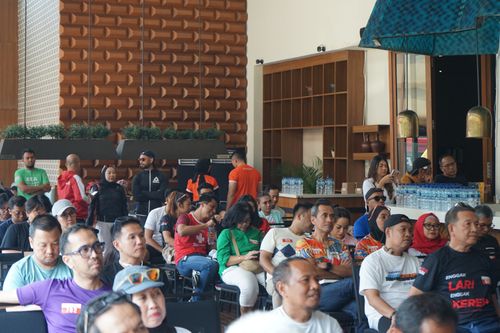 Race photo from Soft Launching Buku "Enggak Lari, Enggak Keren" & IdeaRun