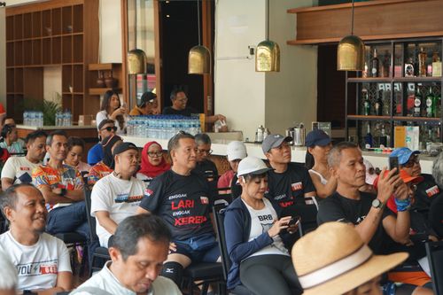 Race photo from Soft Launching Buku "Enggak Lari, Enggak Keren" & IdeaRun