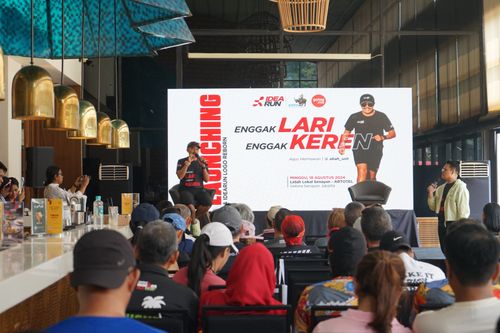 Race photo from Soft Launching Buku "Enggak Lari, Enggak Keren" & IdeaRun