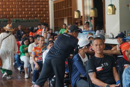 Race photo from Soft Launching Buku "Enggak Lari, Enggak Keren" & IdeaRun